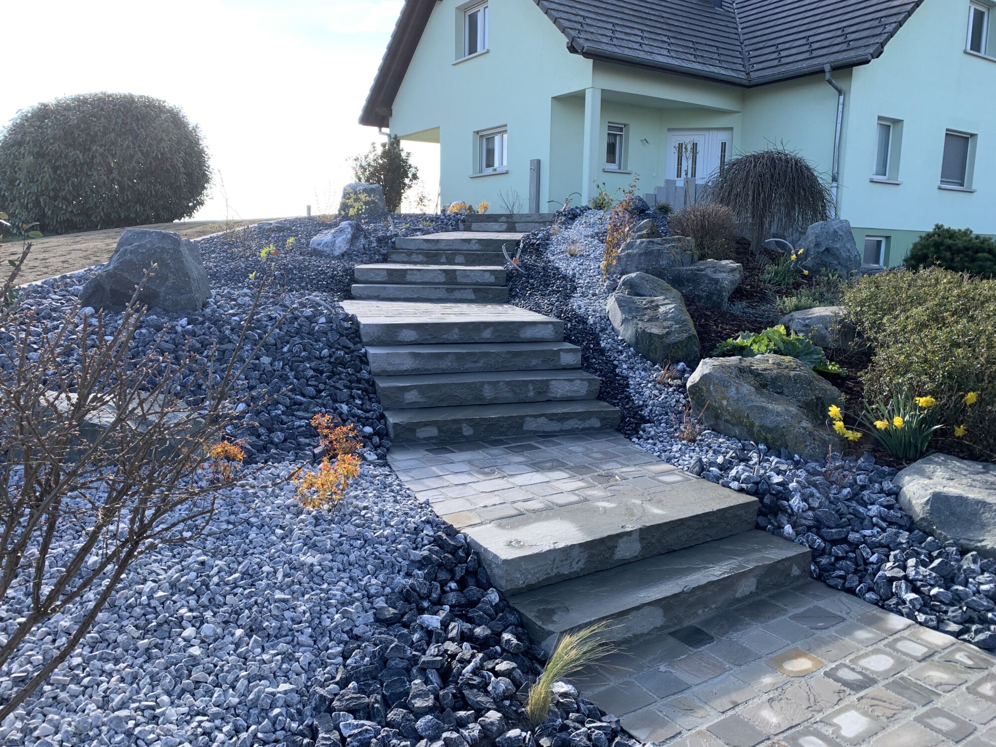RP PAYSAGES070 | RP Paysage Comment embellir un escalier extérieur ? Riedisheim