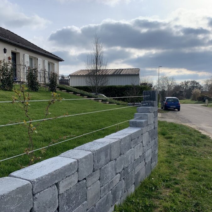 Quelle type de cl&ocirc;ture de jardin choisir pour son ext&eacute;rieur ? Belfort